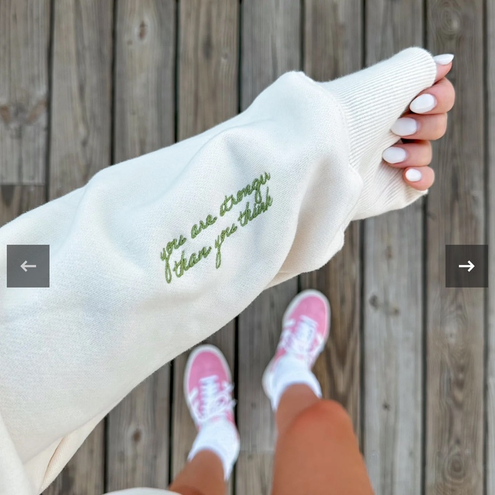 Bow sweatshirt - Picture 2 of 7